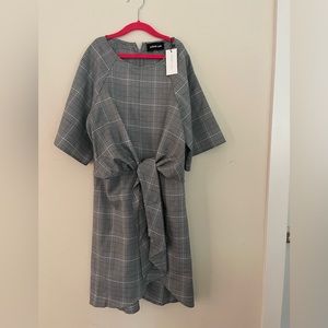 Perfect work dress , fashionable and youthful yet professional